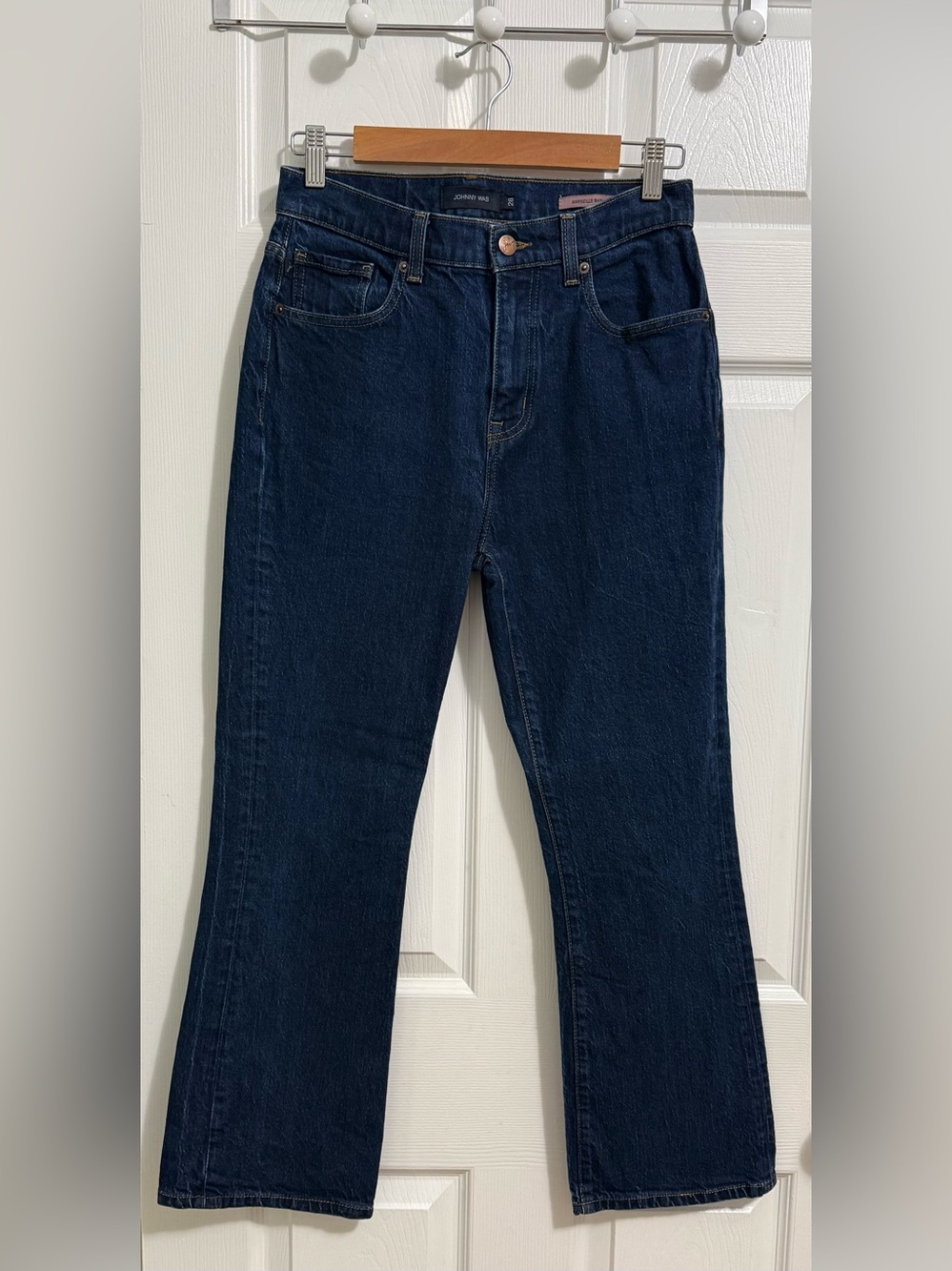 Johnny Was Marseille Baby Boot Organic Cotton cropped Jeans